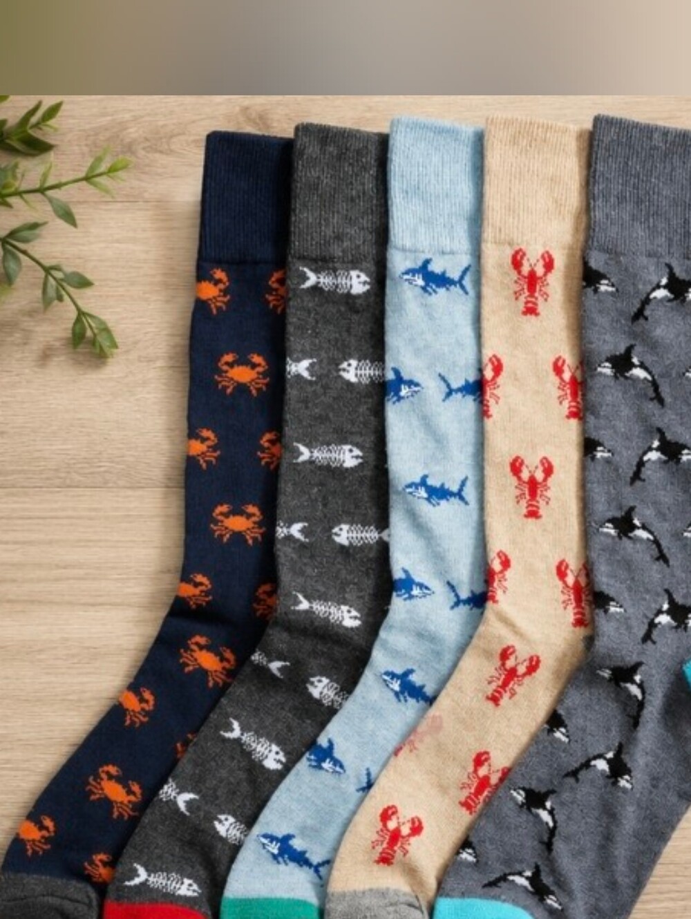 New Amazon Essentials Men's Patterned Socks (Previously Goodthreads), 5 Pairs